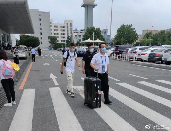 在线免费午夜视频