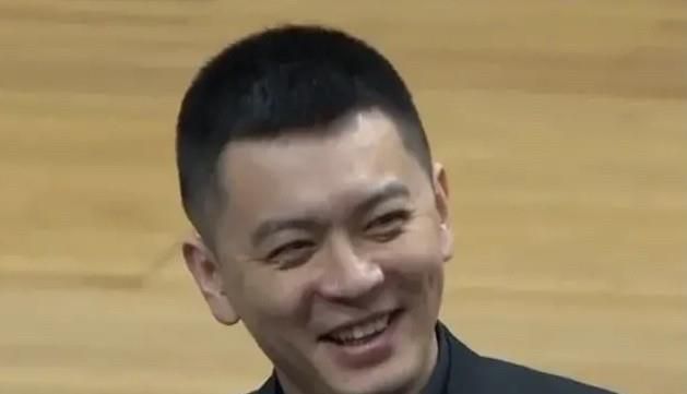 腿长诱人的小姨子