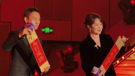 甜美的咬痕删掉的照片画面